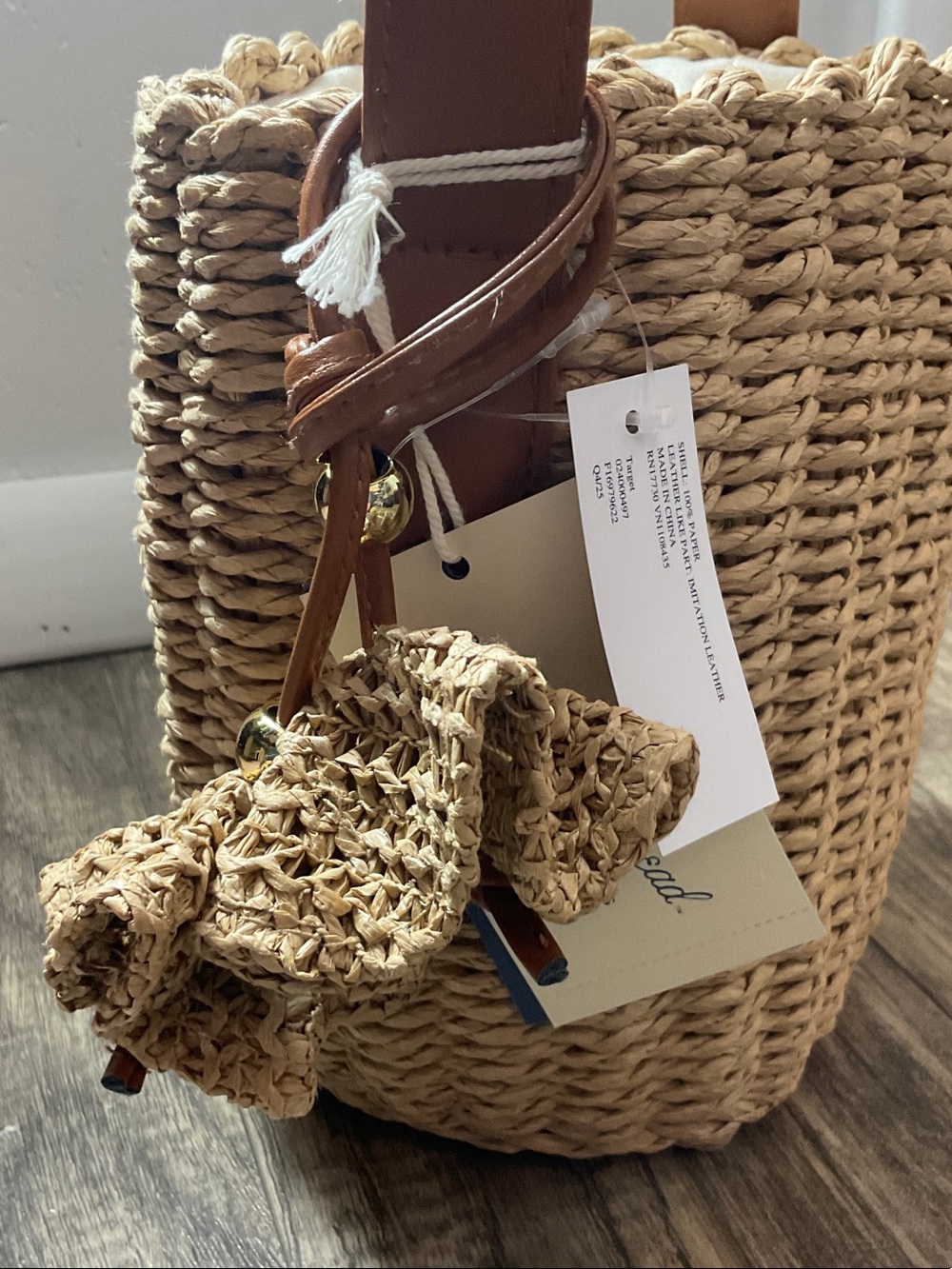 Universal Thread Straw Drawstring Bucket Bag - Picture 2 of 11
